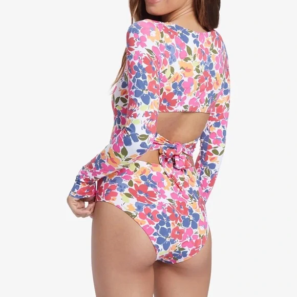 NWT Roxy Bloomin Babe Onesie Floral Swimsuit - Picture 7 of 8